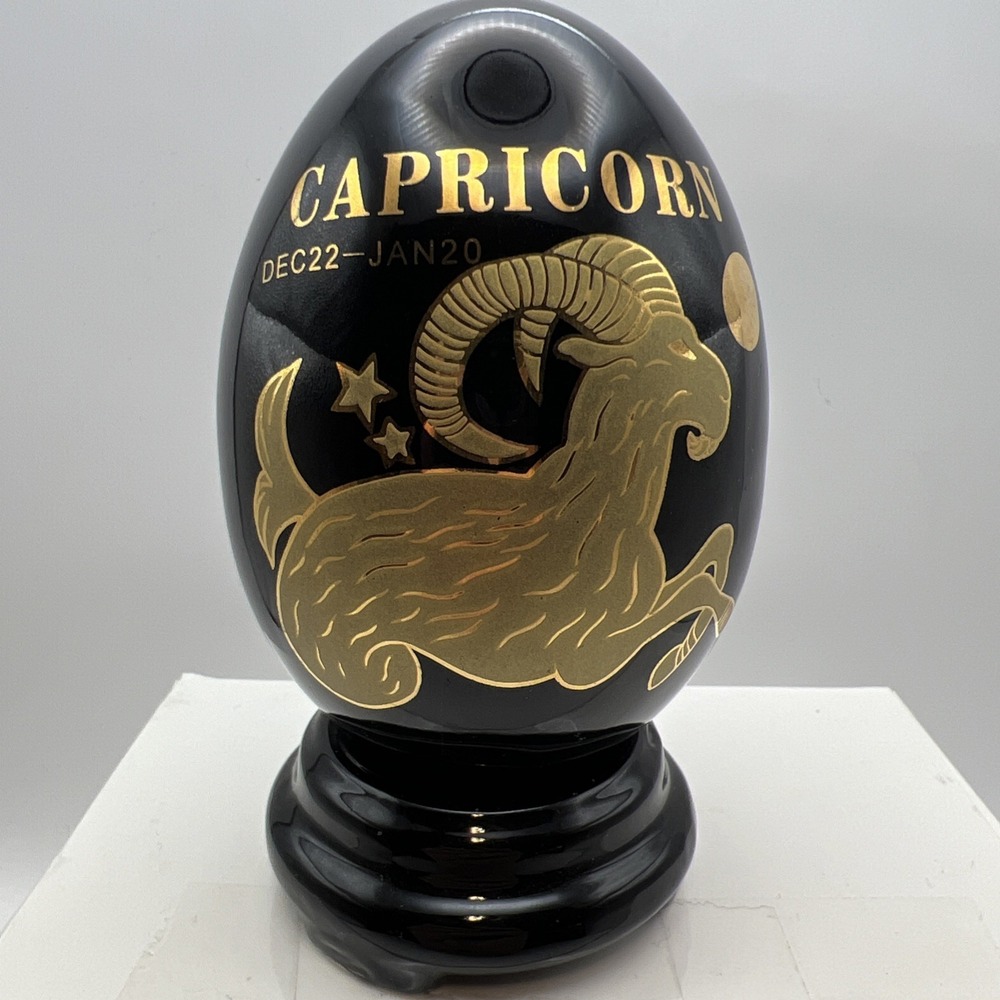 Capricorn Zodiac Ram/Goat Egg Figurine Black Lacquer w/Gold Foil Dec 22 - Jan 20